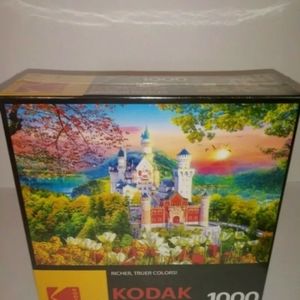 Kodak Premium Famous Neuschwanstein Medieval Castle Germany 1000 Pc Puzzle